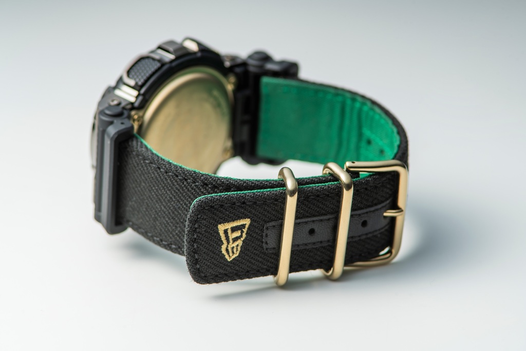 Годинник Casio G-SHOCK GM-110NE-1AER + ремінець - Зображення 2