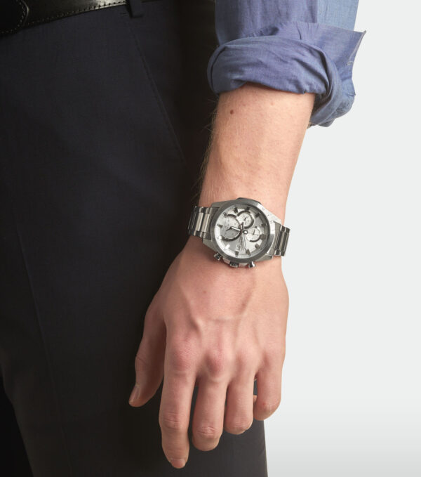 Годинник Casio EDIFICE Classic EFR-571MD-8AVUEF - Зображення 2