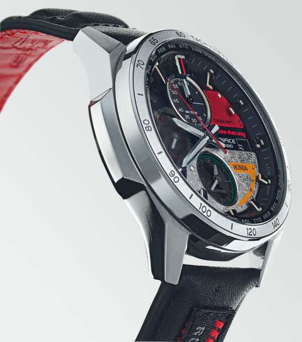 Годинник Casio EDIFICE Classic EQW-A2000HR-1AER - Зображення 2